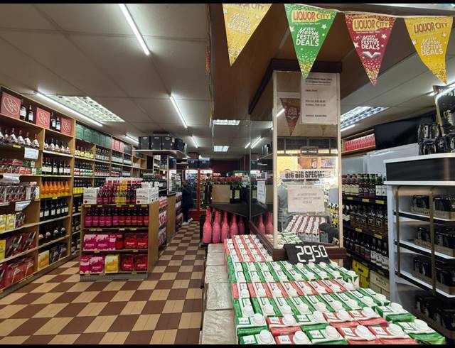1,000M² BUSINESS FOR SALE IN HILLBROW